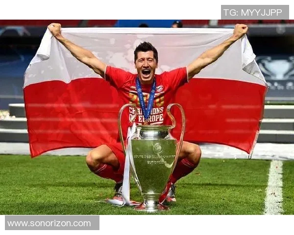 日本足球明星展现炫酷技艺引领全球潮流的魅力之旅