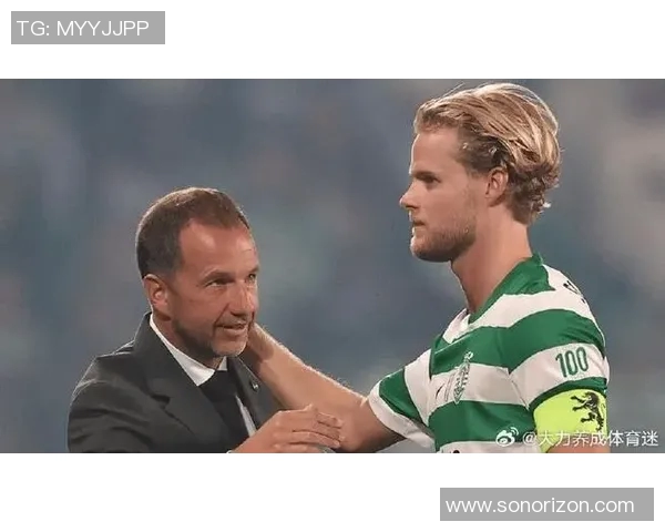 足球明星场外偶遇瞬间揭秘友谊与竞争交织的精彩故事