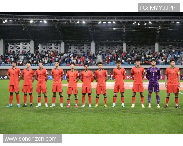 足球明星带球变节奏展现华丽技巧与战术智慧的完美结合 足球明星带球变节奏展现华丽技巧与战术智慧的完美结合